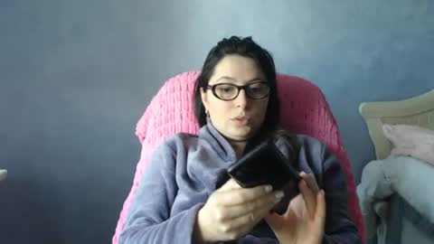 luckylinda23 online show from 04/17/26, 10:29