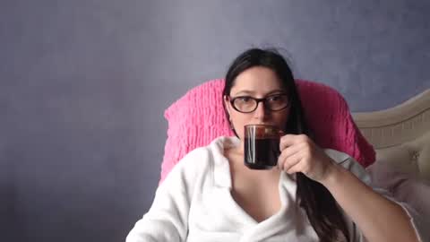 luckylinda23 online show from 05/10/26, 09:25