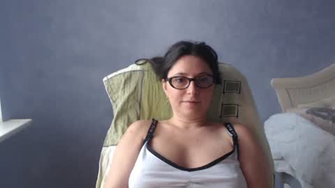 luckylinda23 online show from 07/06/26, 08:44