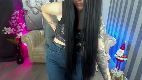 Monika online show from 12/29/24, 09:17
