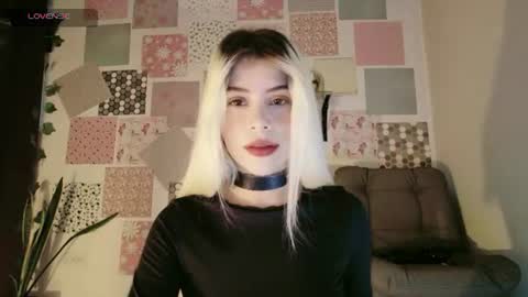 luckysapphire777 online show from 07/05/26, 01:18