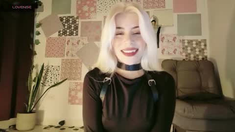 luckysapphire777 online show from 07/11/26, 06:43