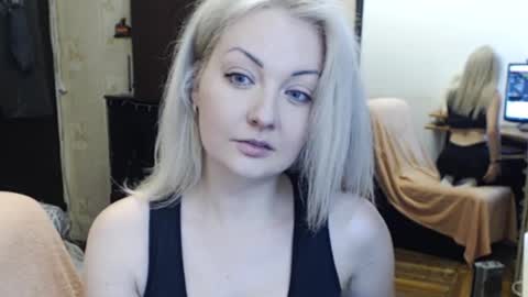 LuckyShot online show from 11/03/25, 03:02