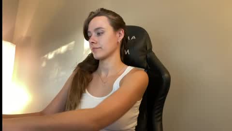 Lucy online show from 05/18/26, 12:18