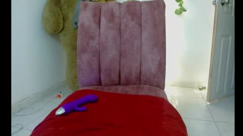 lucy1609 online show from 09/10/25, 08:03