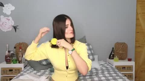 Lucy online show from 05/10/26, 08:58
