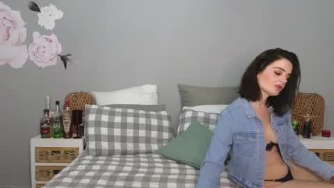Lucy online show from 05/15/26, 09:11