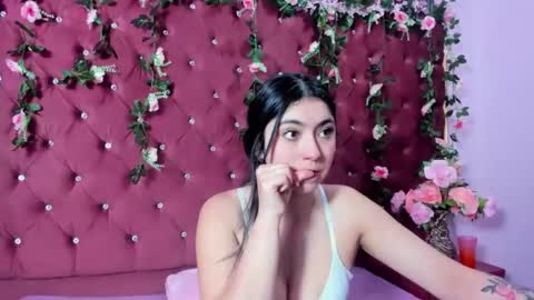 lucy_anal_ online show from 06/05/26, 11:32