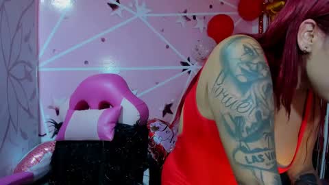 lucy_beatifull online show from 02/17/25, 07:53