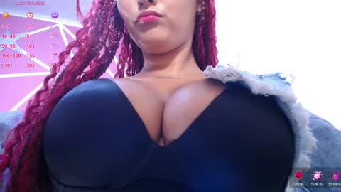 Snapshot of lucy_beatifull chatting on 04/08/26, 01:38 lucy_beatifull online show from 04/08/26, 01:38