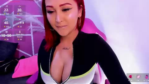 Snapshot of lucy_beatifull chatting on 06/13/26, 09:40 lucy_beatifull online show from 06/13/26, 09:40