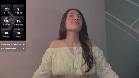 Lucy Herrera online show from 11/16/25, 04:01