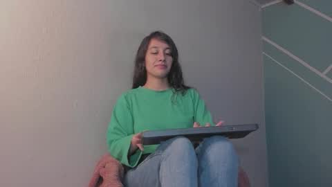 Snapshot of lucy_bluesea chatting on 02/03/26, 12:31 Lucy Herrera online show from 02/03/26, 12:31