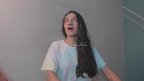 Lucy Herrera online show from 07/24/26, 10:41
