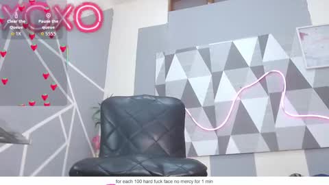 lucy_dirty28 online show from 09/17/25, 08:32