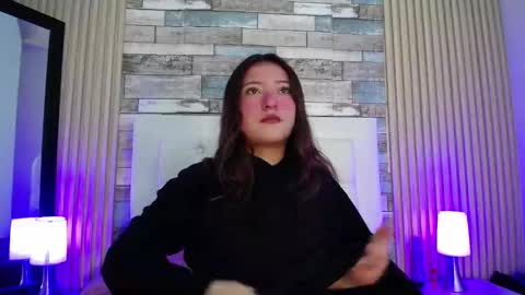lucy_hs online show from 01/29/25, 04:05