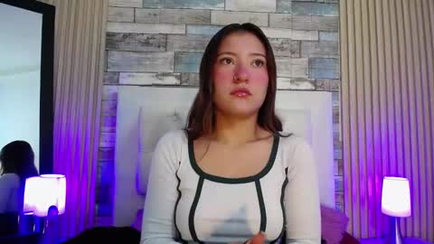 lucy_hs online show from 01/30/25, 03:11