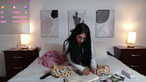 Luciana online show from 01/21/25, 09:03