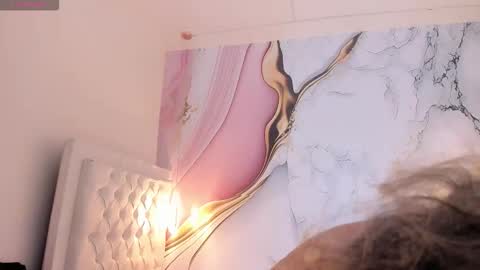 Snapshot of lucy_milf_474 chatting on 12/17/25, 12:00 Lucy online show from 12/17/25, 12:00