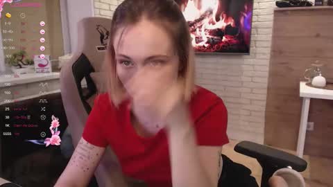 Lucy online show from 10/10/25, 09:36