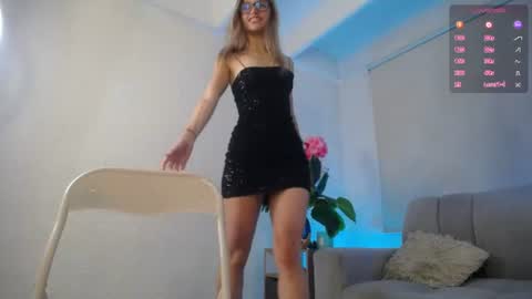 Snapshot of lucy_priincess chatting on 06/11/26, 12:32 lucy online show from 06/11/26, 12:32