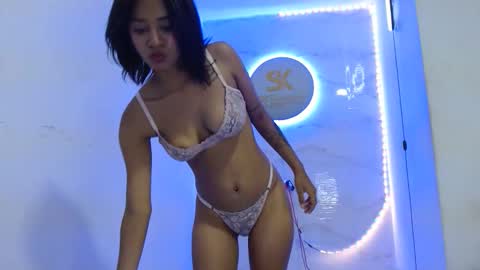 Snapshot of lucy_sluppy_hard chatting on 04/28/26, 03:22 lucy_sluppy_hard online show from 04/28/26, 03:22