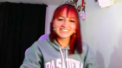 LUCIA  online show from 01/25/25, 01:10