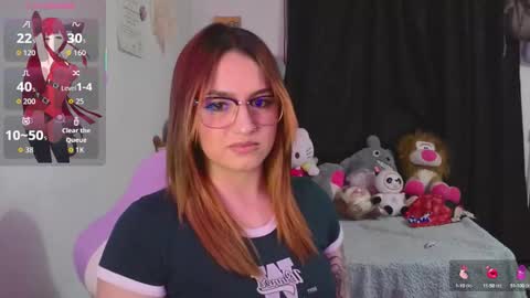 LUCIA  online show from 09/18/25, 04:14