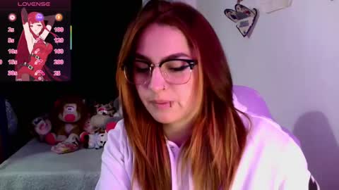 LUCIA  online show from 10/23/25, 01:38
