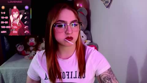 LUCIA  online show from 10/24/25, 02:41