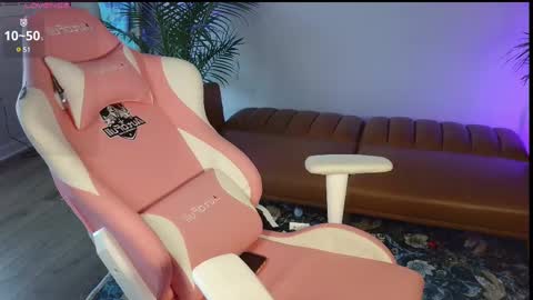 lucydelrey57 online show from 03/09/25, 08:10