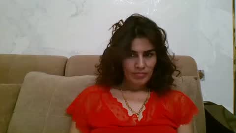 lucydoorbell online show from 10/14/25, 07:47