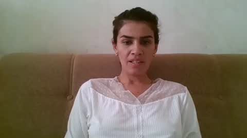 lucydoorbell online show from 10/23/25, 08:46