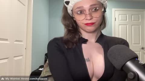 Snapshot of lucyguze chatting on 05/16/26, 04:20 Lucy online show from 05/16/26, 04:20