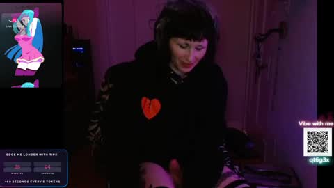 Snapshot of lucylascivious chatting on 04/20/26, 02:36 lucylascivious online show from 04/20/26, 02:36