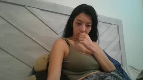 Snapshot of lucylitt25 chatting on 09/11/25, 05:46 lucylitt25 online show from 09/11/25, 05:46