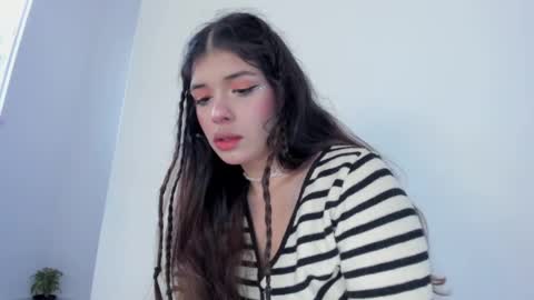 lucyportman online show from 07/15/26, 11:04
