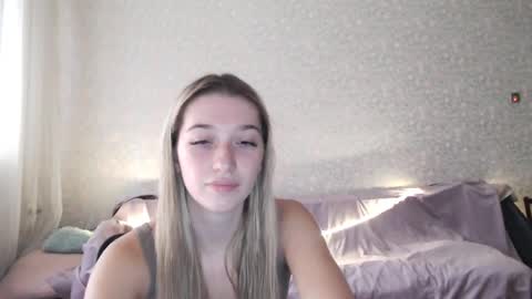 Lucy Ree online show from 09/12/25, 09:31