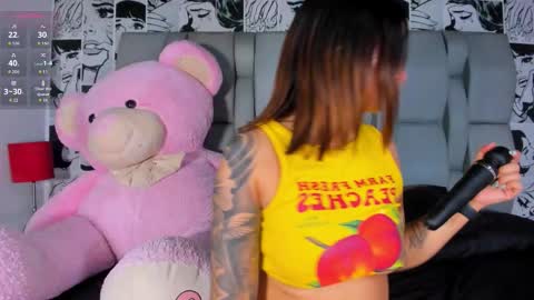 Snapshot of lucyrosse_ chatting on 12/02/25, 11:15 Lucy online show from 12/02/25, 11:15