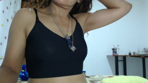 I am Luciana Martin... Welcome in my room online show from 07/08/26, 04:11