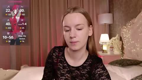 Snapshot of lucyshaw chatting on 11/06/25, 08:26 Lucy online show from 11/06/25, 08:26