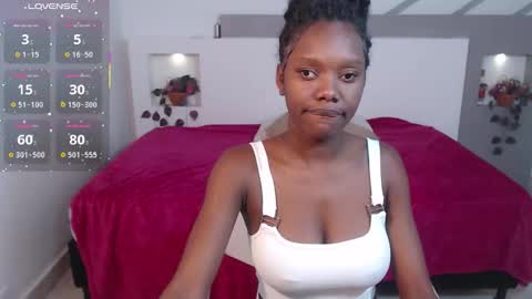 lucystar3 online show from 10/18/25, 12:17