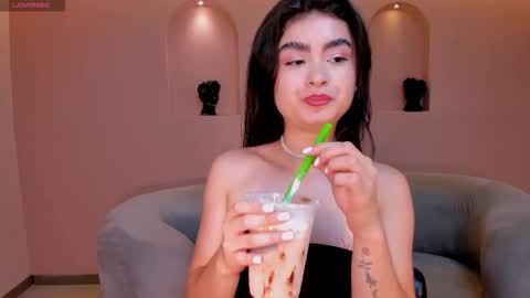 Lucy online show from 09/15/25, 08:20