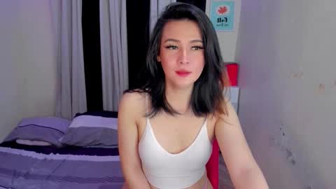Snapshot of lucyx143 chatting on 02/14/26, 08:49 Lucy online show from 02/14/26, 08:49