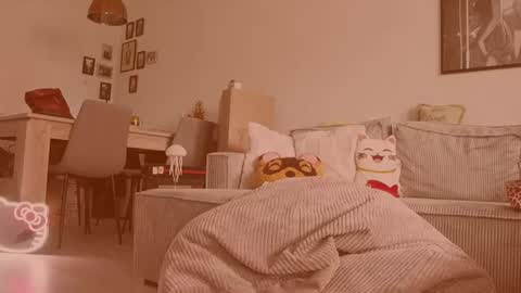 lucyxlou online show from 07/17/26, 11:39