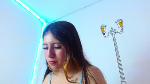 LUCY online show from 01/09/25, 02:22