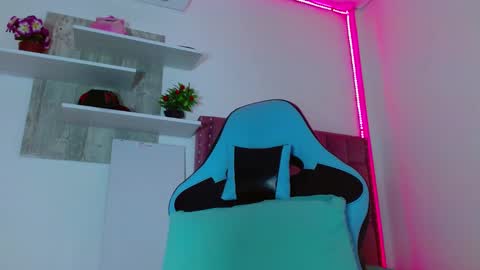 LUCY online show from 01/25/25, 10:39