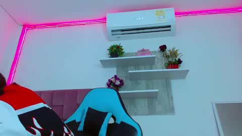 LUCY online show from 03/12/25, 07:17