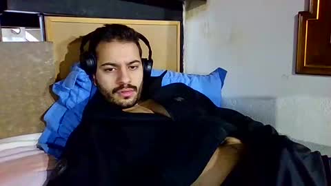 luigi281996 online show from 01/07/25, 02:19