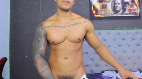 Luigi Independent model online show from 05/15/26, 05:31